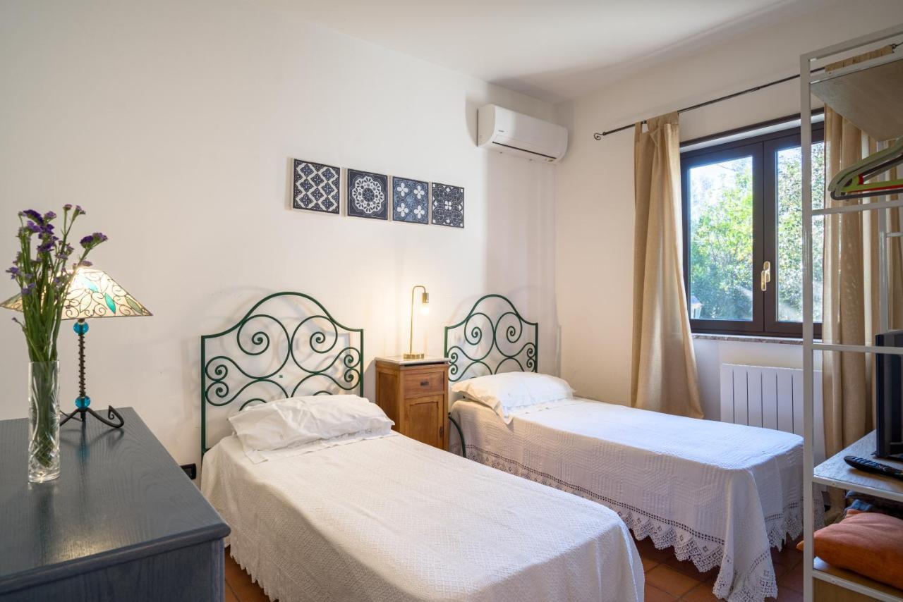 טאורמינה Villa Tina מראה חיצוני תמונה